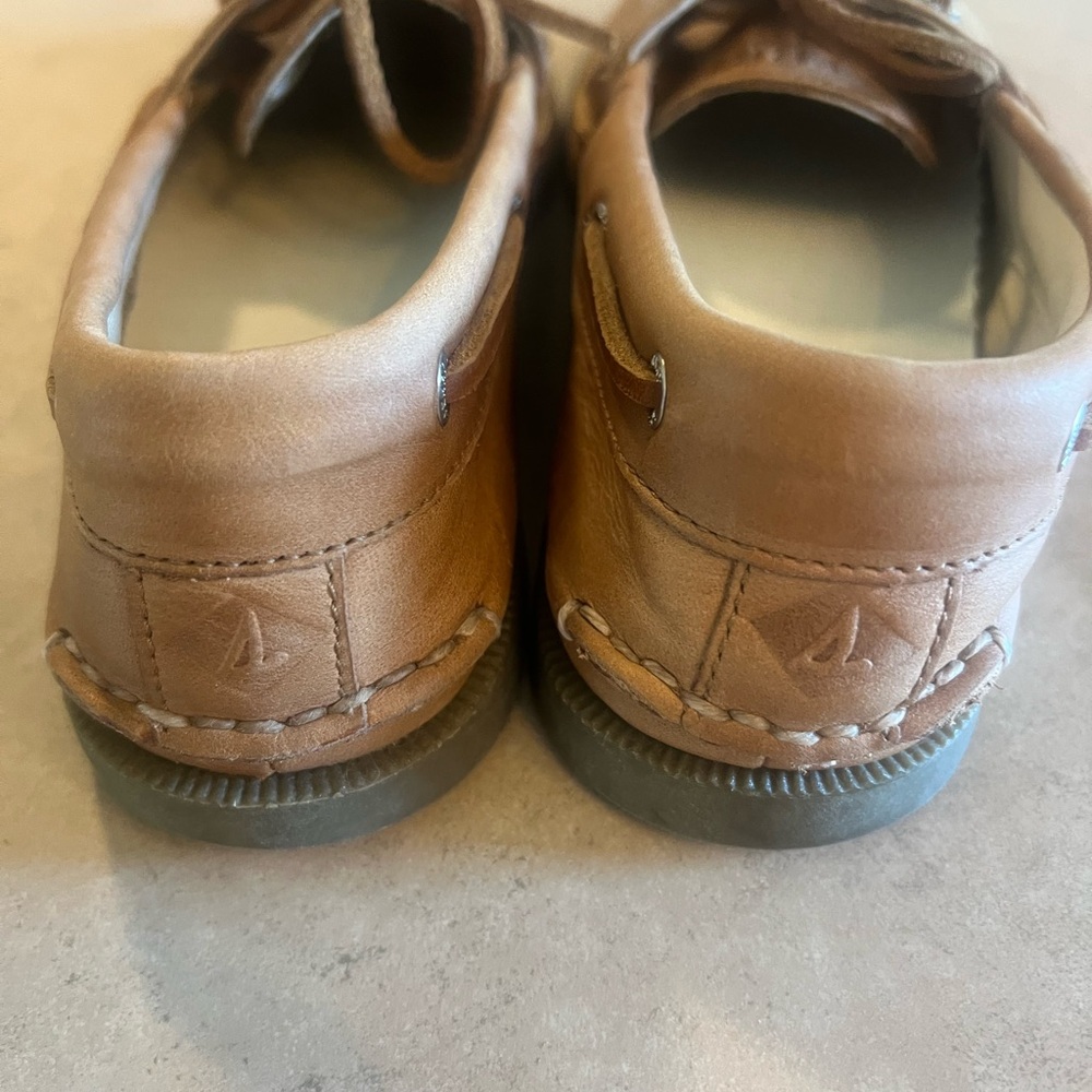Women's Brown Leather Boat Shoes - Classic Lace-Up - Picture 3 of 7